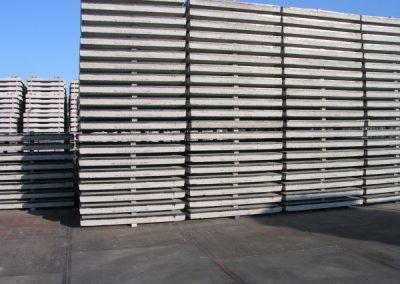 Stelcon® N-plaat 200x200x014 met hoeklijn